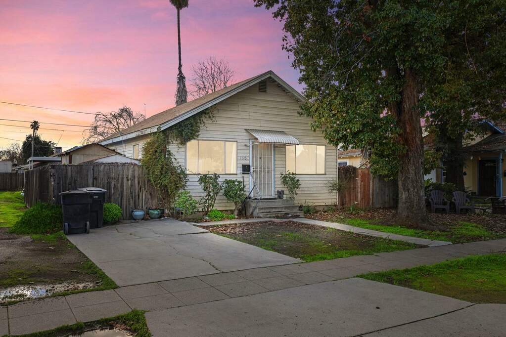 130 2nd Street, Ripon, CA 95366