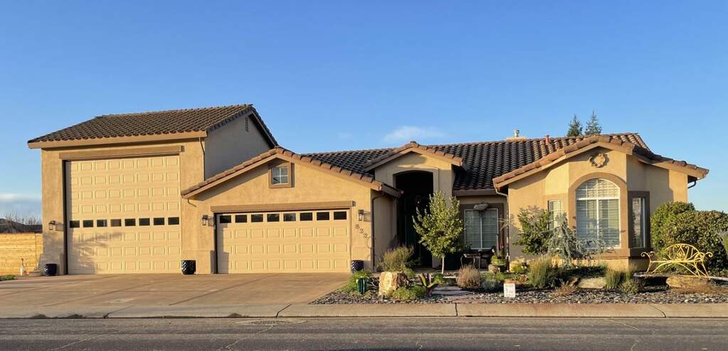 832 Vista Lane, Ione, CA 95640 | MLS# 224015652 | Christie's ...