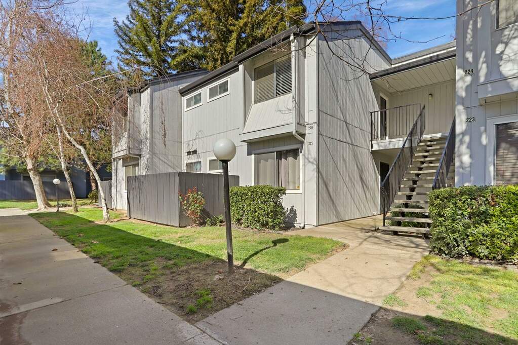 3591 Quail Lakes Drive #225, Stockton, CA 95207