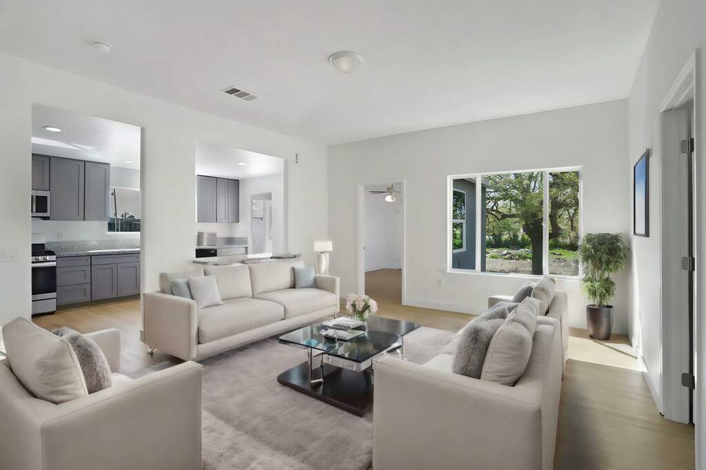 Virtually Staged at 1909 S B Street, Stockton, CA 95206