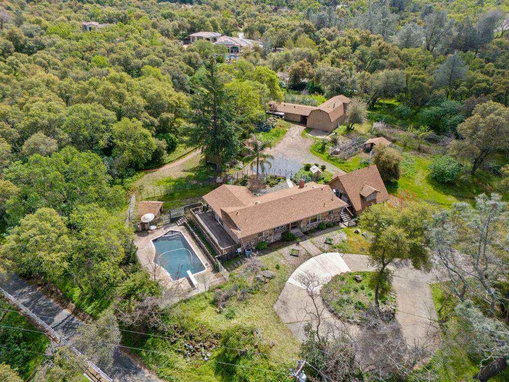6740 Brooks Lane, Loomis, CA 95650