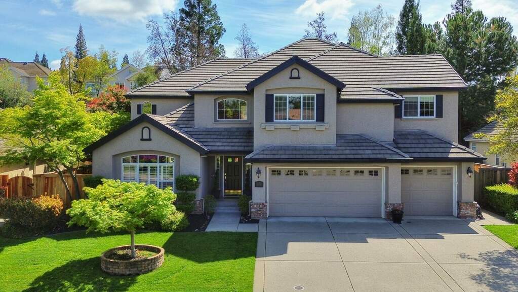 570 Daggett Court
