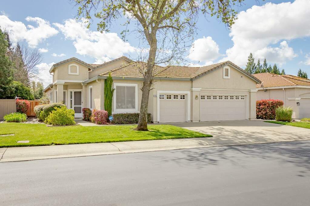 1225 Beckett Drive, Roseville, CA 95747