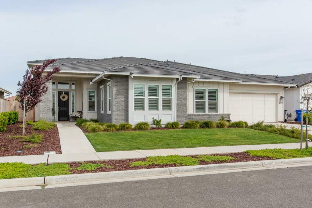 2600 Fairbanks Ranch Road, Turlock, CA 95382