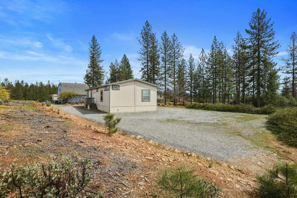 18257 Baker Riley Way, Mokelumne Hill, CA 95245 MLS 224035629