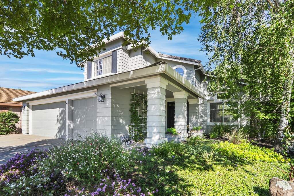 1324 Longfellow Circle, Roseville, CA 95747 MLS 224035912 Christie