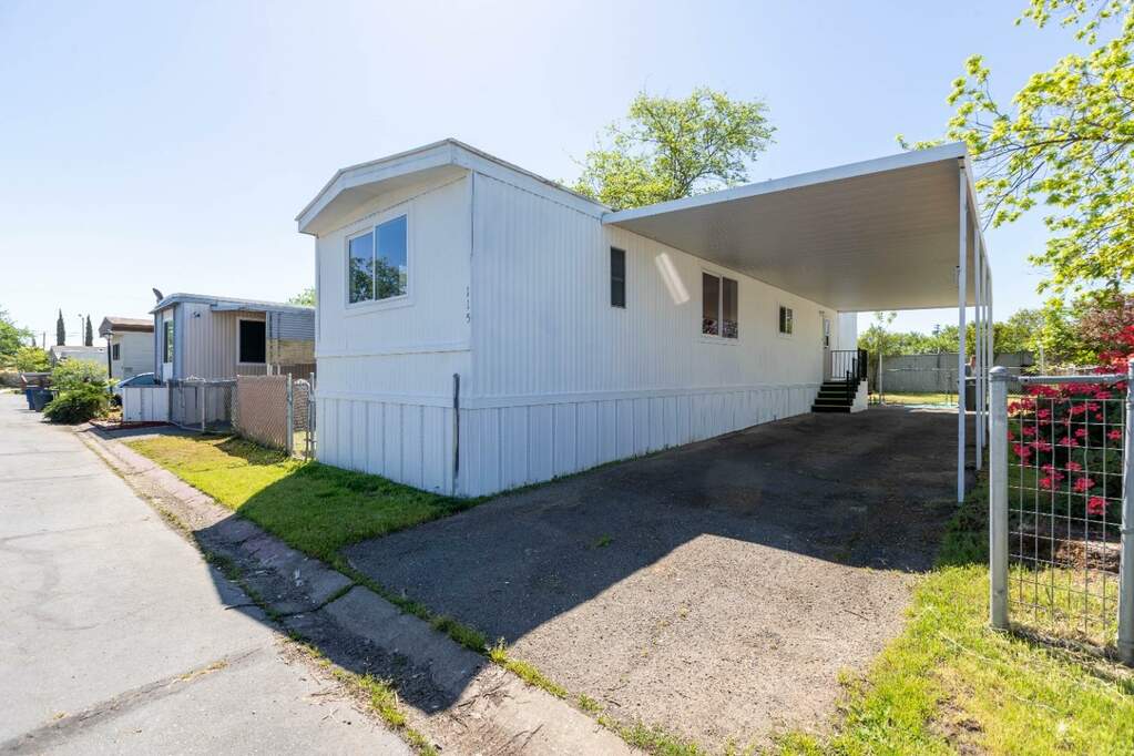 115 Village Circle, Sacramento, CA 95838
