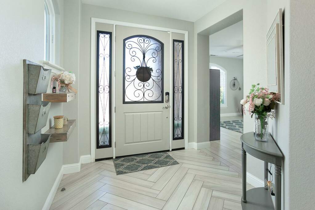 2246 Mia Loop, Yuba City, CA 95993 MLS 224041358 Christie's