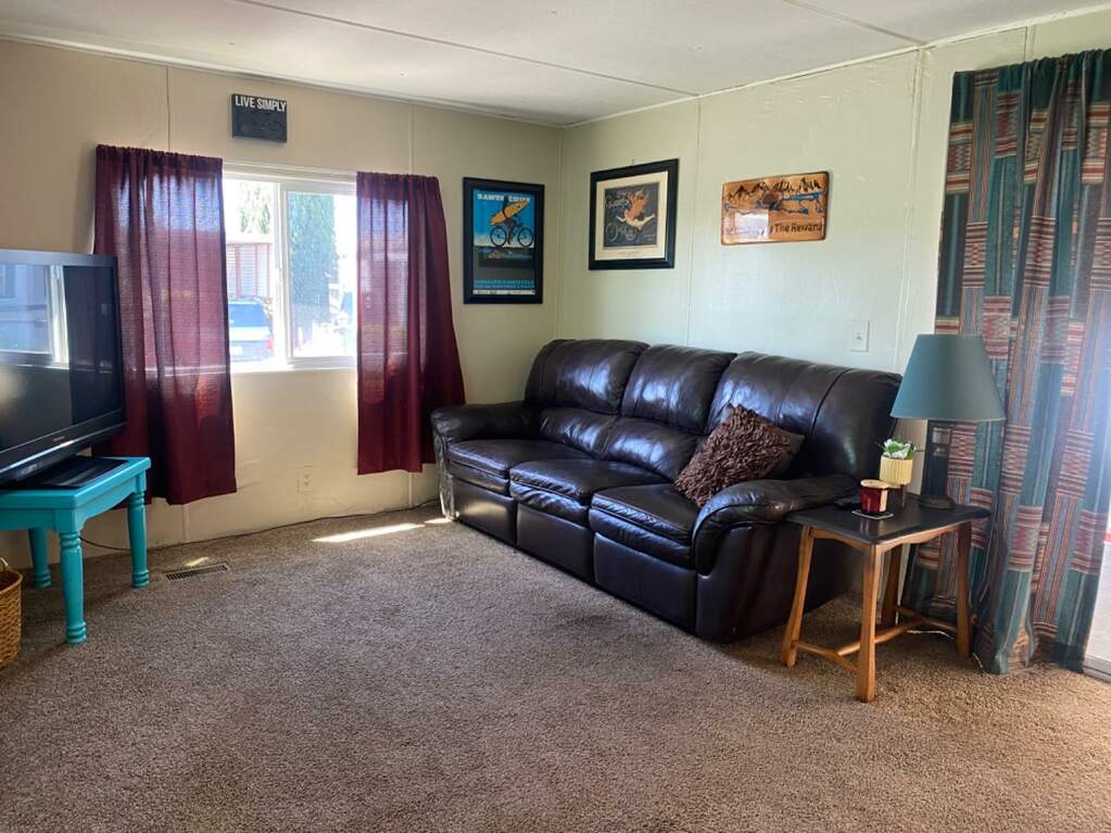 150 Pestana 67, Manteca, CA 84737 MLS 224044126 Christie's