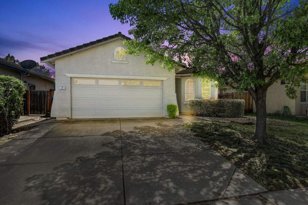 7 Windchime Court, Sacramento, CA 95823