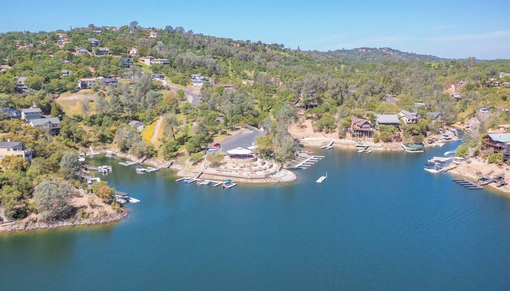 4947 Pueblo Trail, Copperopolis, CA 95228 MLS 224050289 Christie's