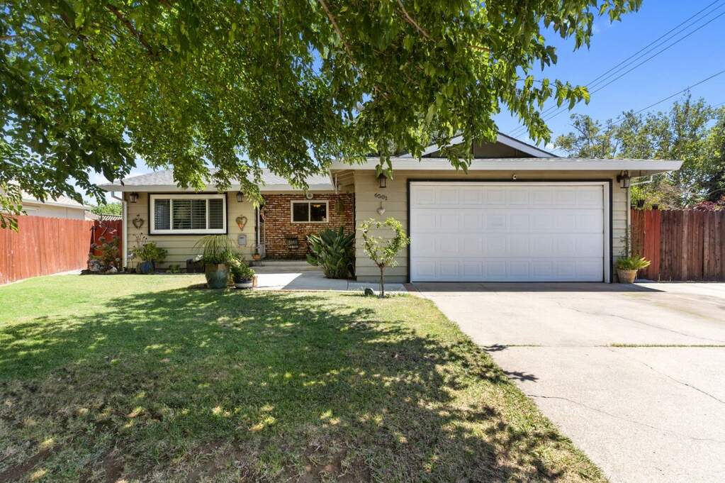 6501 Kipping Way, Sacramento, CA 95820