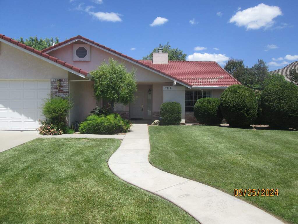 Front View at 7417 Steeplechase Drive, Hughson, CA 95326