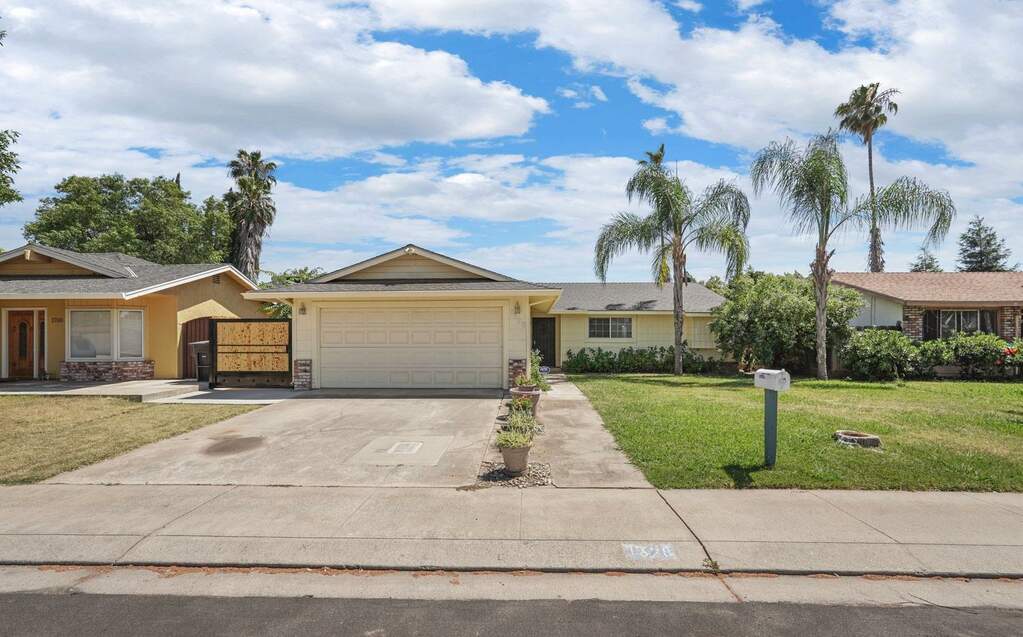 1628 Galvez Avenue, Modesto, CA 95355