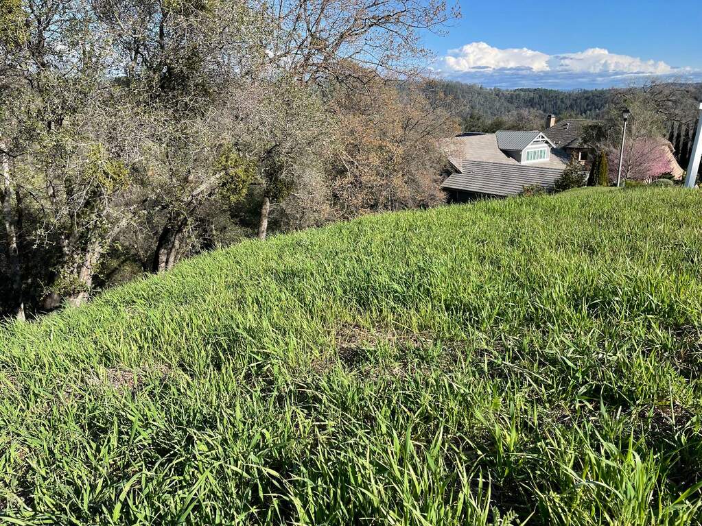 5035 Eagles Nest, Auburn, CA 95603