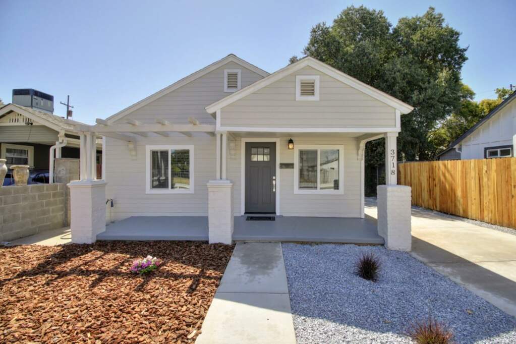 3718 40th Street, Sacramento, CA 95820