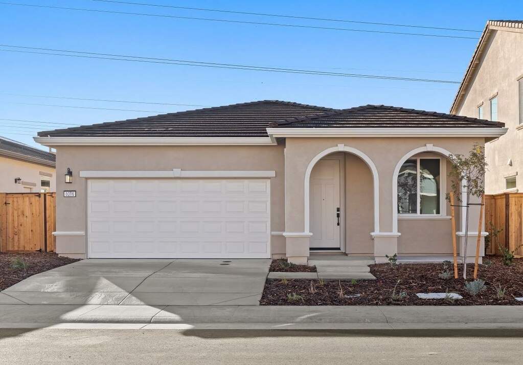 8016 Moongate Way, Roseville, CA 95747