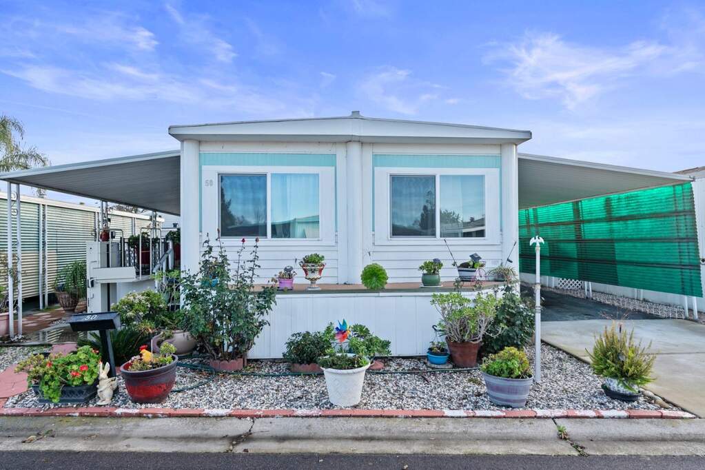 10780 N Highway 99 #50, Stockton, CA 95212