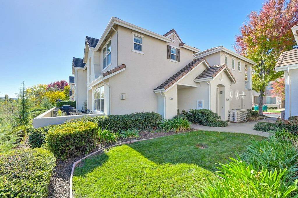 2902 Esplanade Circle, Folsom, CA 95630