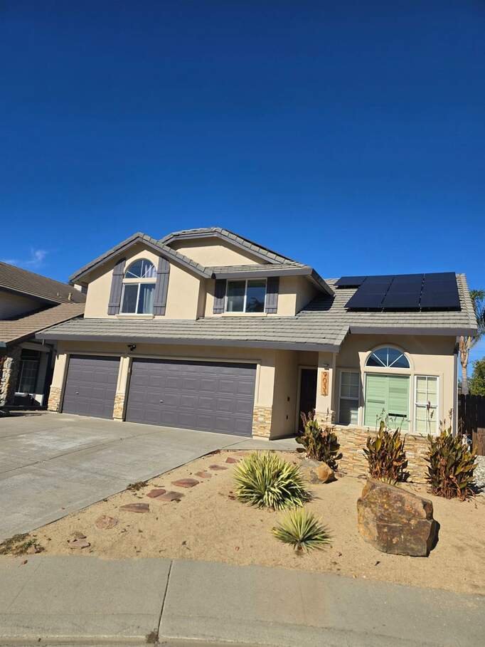 9033 Hooded Crane Court, Sacramento, CA 95829