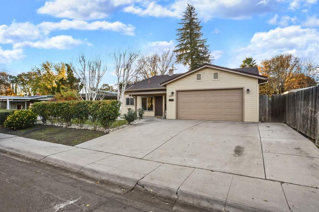 6413 N Pershing Avenue, Stockton, CA 95207