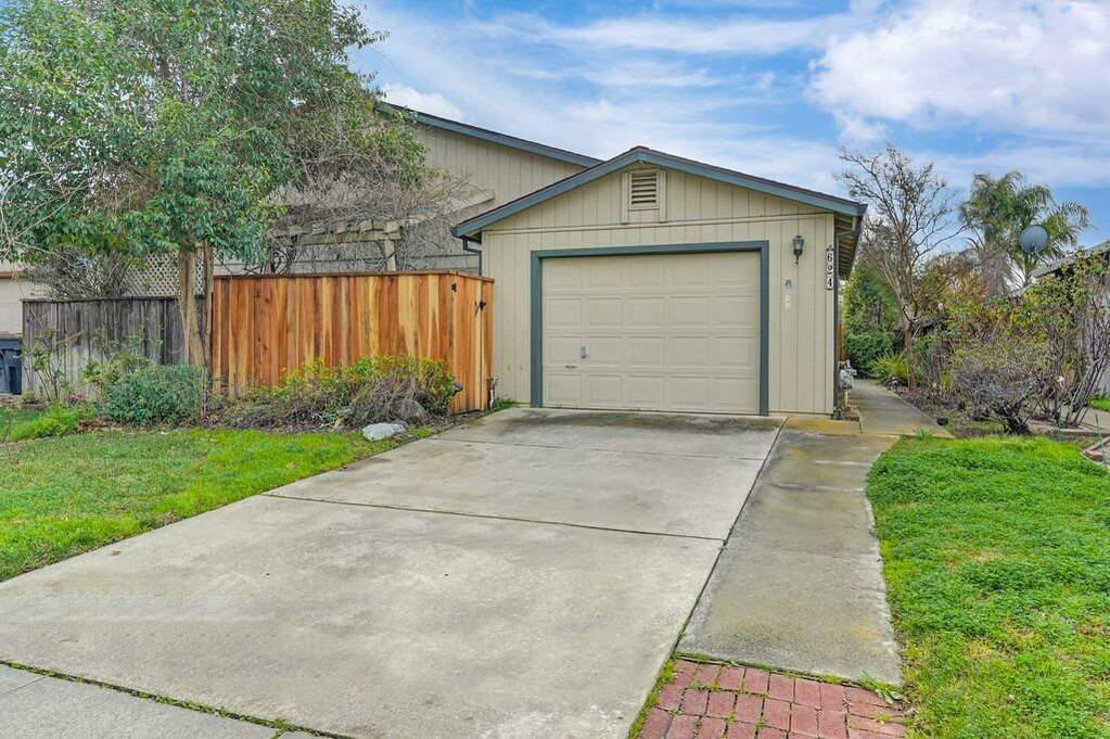 624 Robin Place, Davis, CA 95616