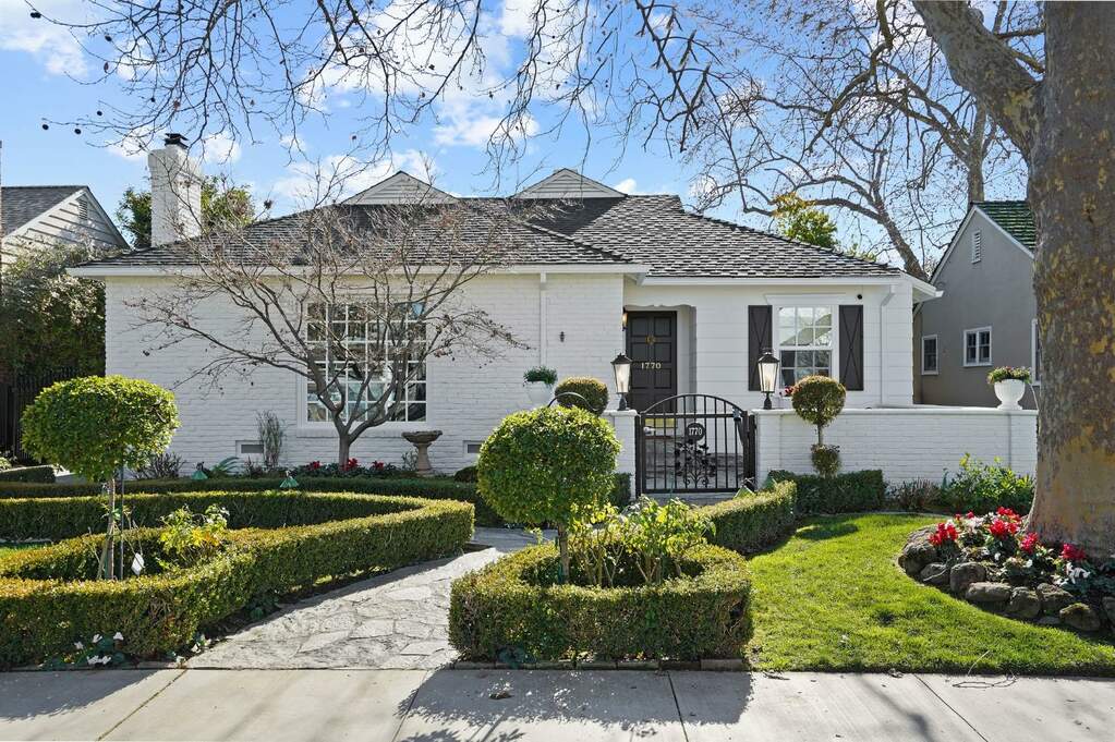 1770 7th Avenue, Sacramento, CA 95818