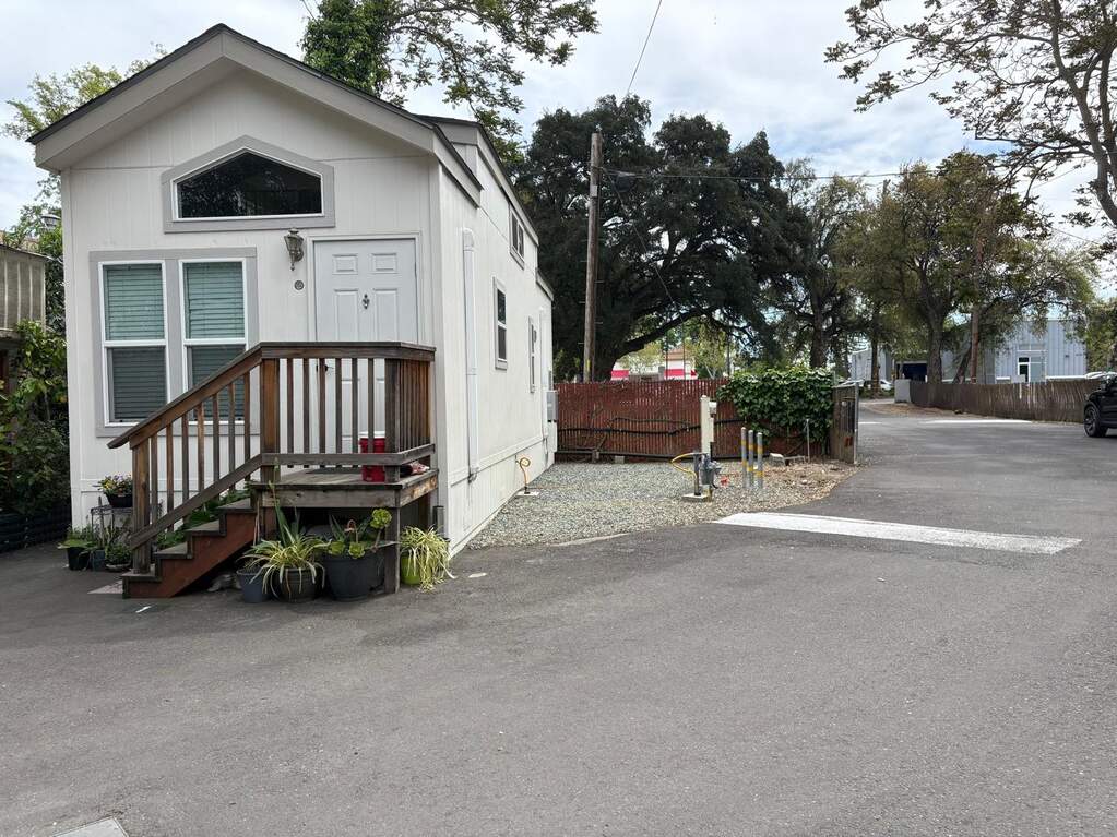 1027 Olive Drive #1, Davis, CA 95616