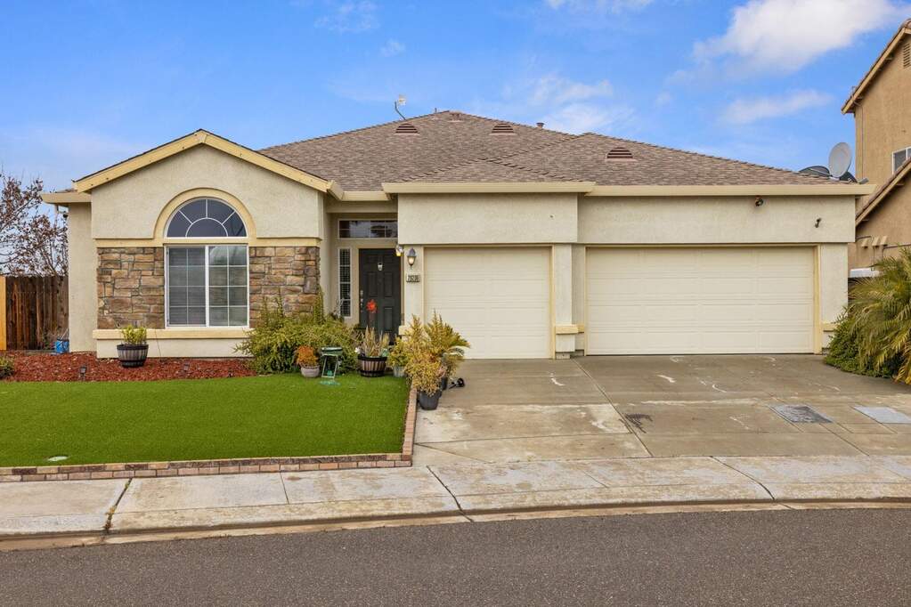 29206 Galaxy Court, Gustine, CA 95322