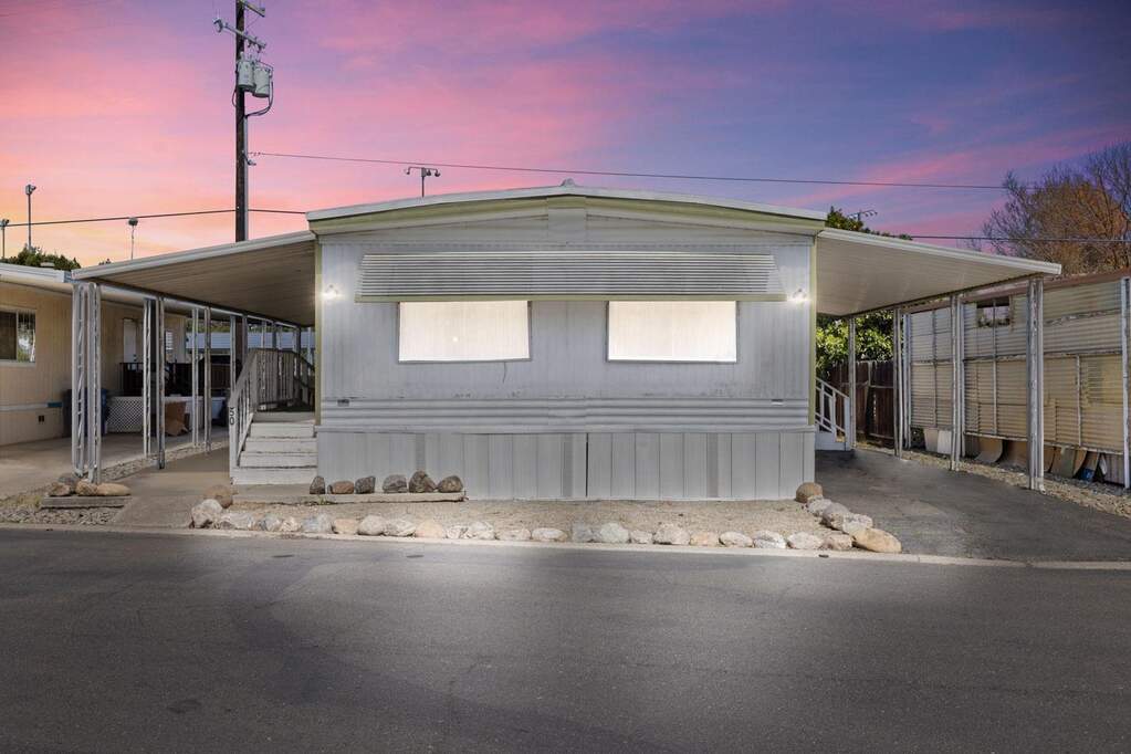 1400 Meredith Avenue #50, Gustine, CA 95322