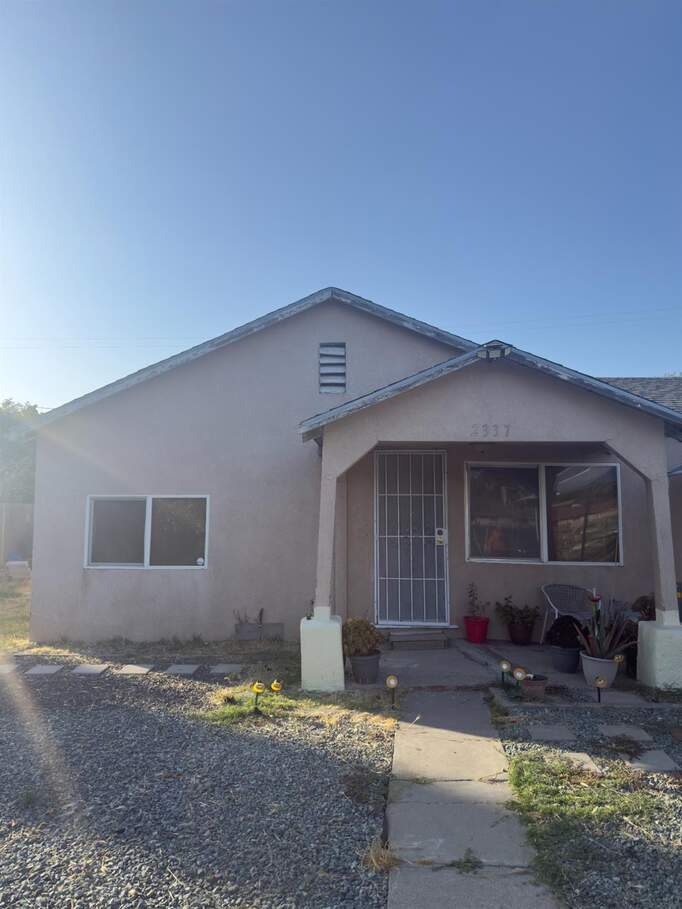 2337 E Alpine Avenue, Stockton, CA 95205