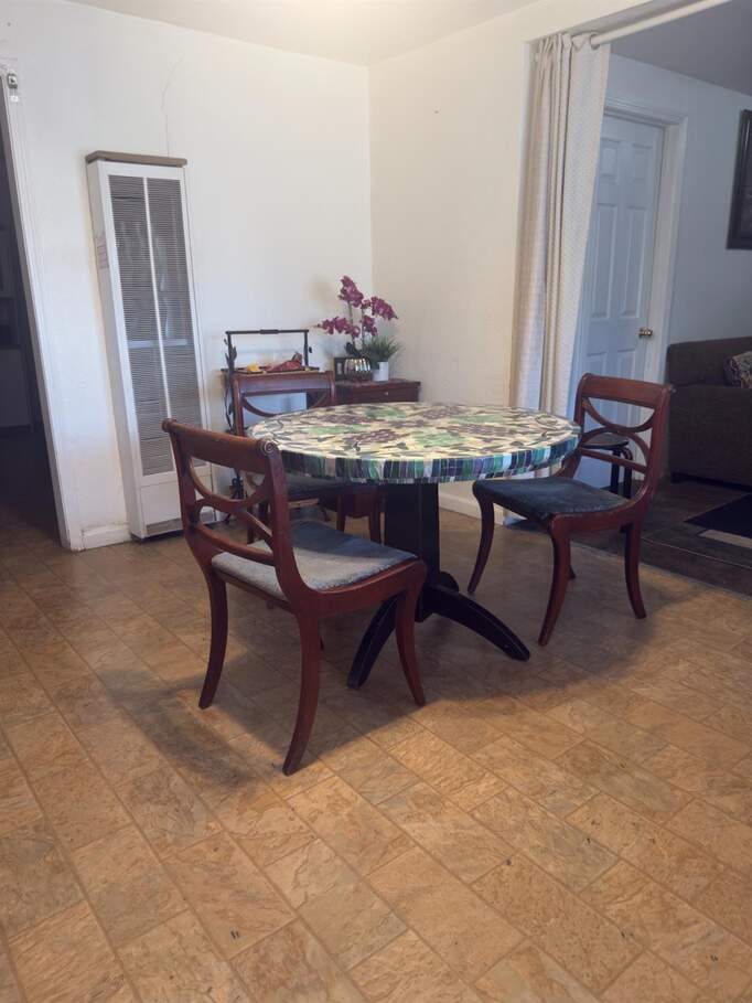 2337 E Alpine Avenue, Stockton, CA 95205