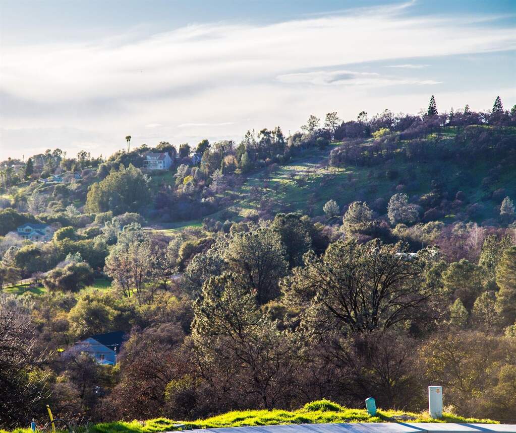 980 Machty Court, Auburn, CA 95603