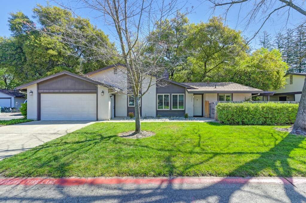 11066 Autumnwind Lane, Rancho Cordova, CA 95670