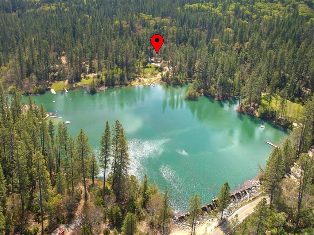 17271 Lake Vera Purdon Road, Nevada City, CA 95959