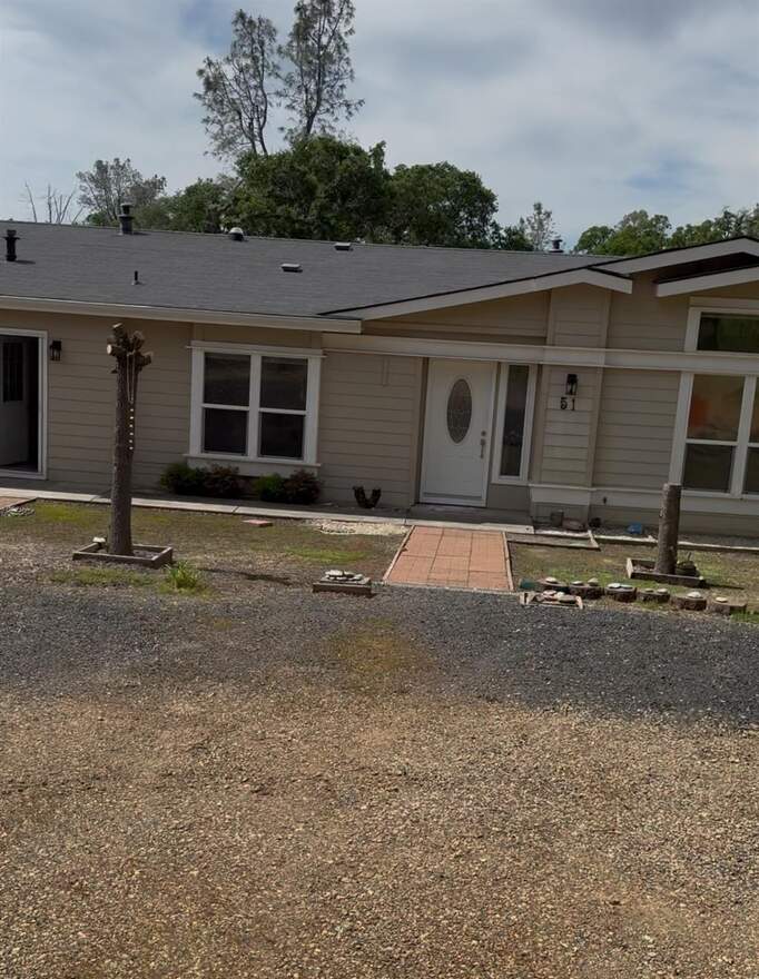 51 Woodvine Lane Lane, Bangor, CA 95901