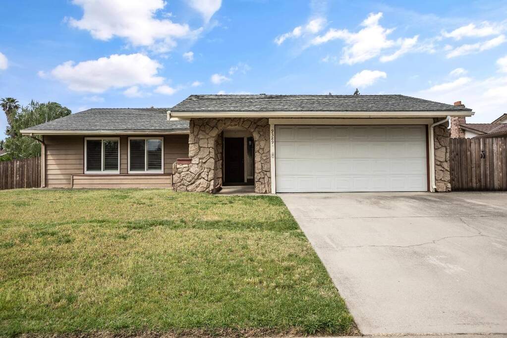 9389 Premier Way, Sacramento, CA 95826