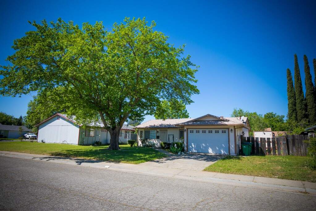 272 Rio Bravo Court, Corning, CA 96021