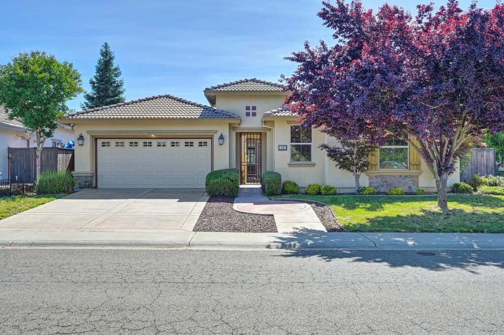620 Castle Oaks Drive, Ione, CA 95640