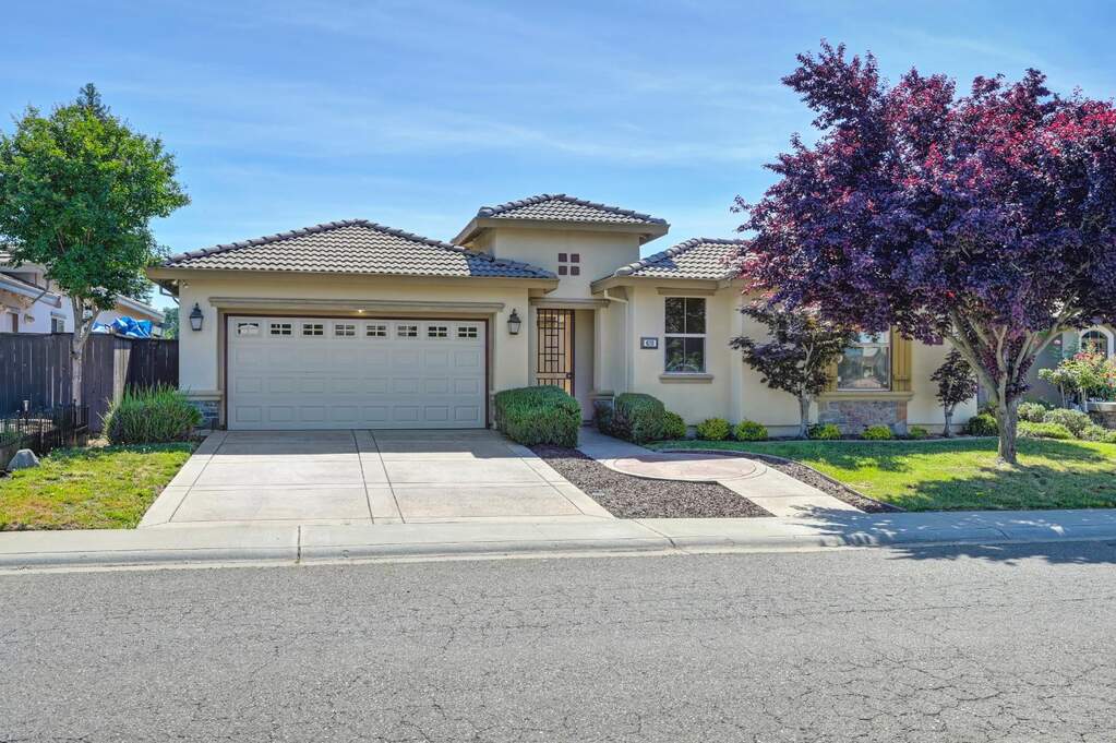 620 Castle Oaks Drive, Ione, CA 95640