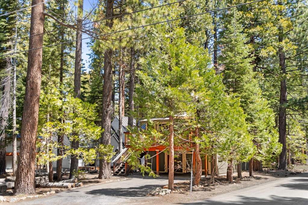7213 3rd Avenue, Tahoma, CA 96142