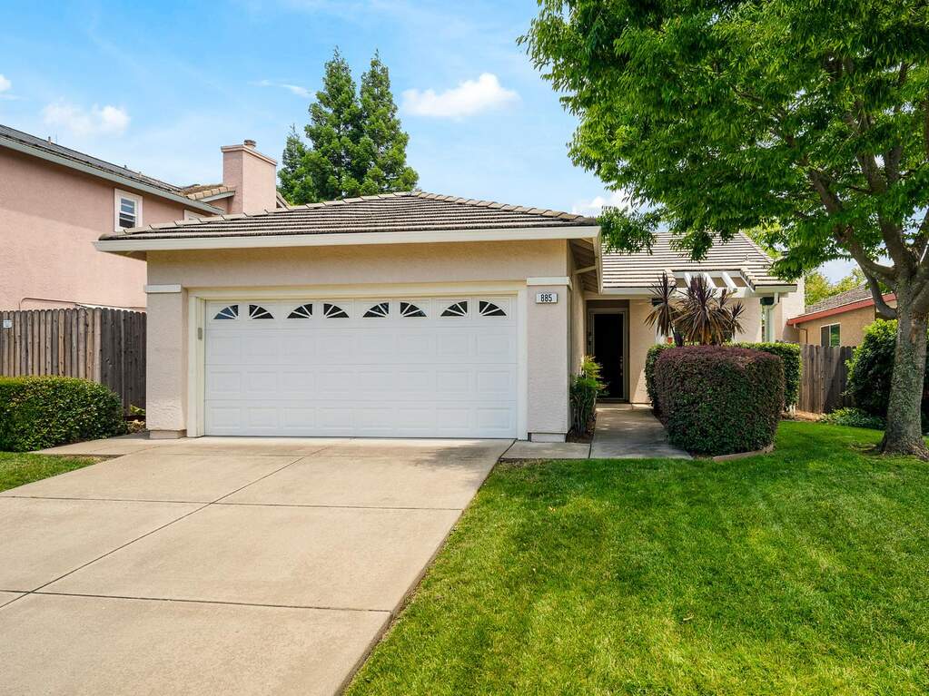 885 Rathbone Circle, Folsom, CA 95630