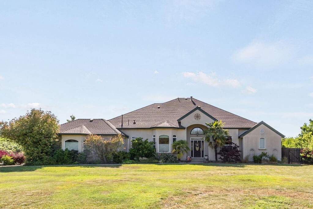 2888 County Road 89, Dunnigan, CA 95937