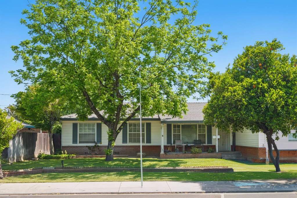 2004 2nd Street, Ceres, CA 95307