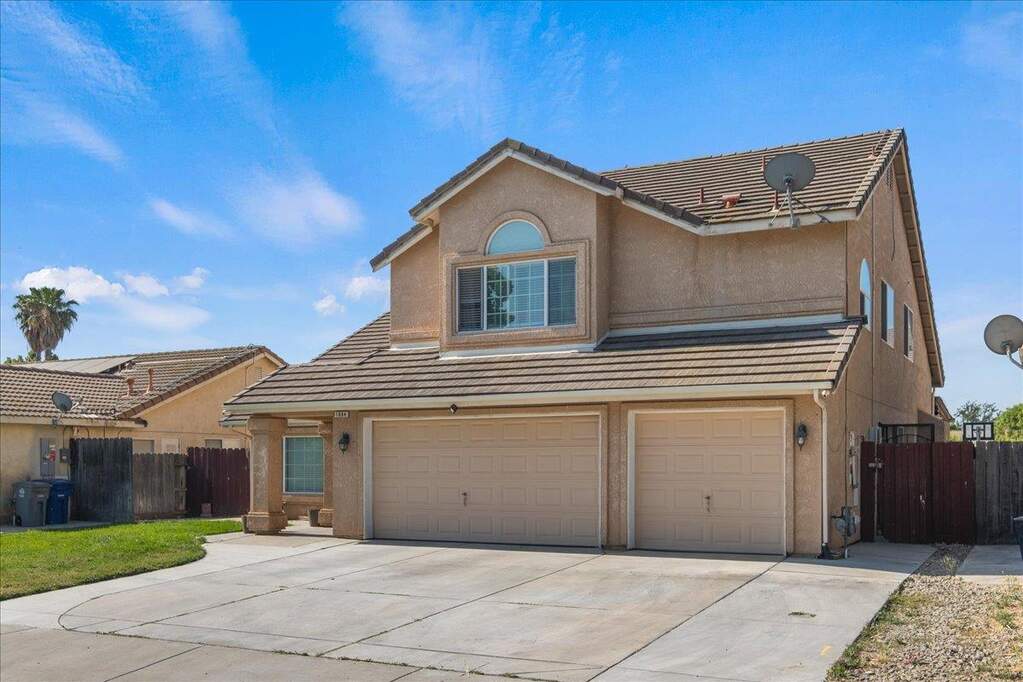 1684 Via Milano, Gustine, CA 95322