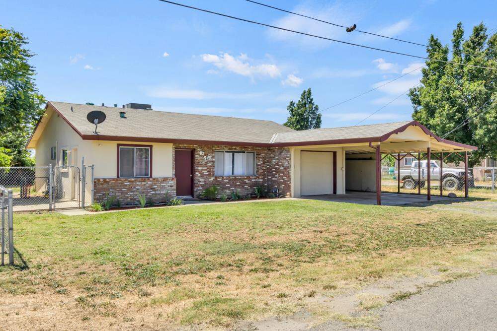 940 Elinor Avenue, Olivehurst, CA 95961