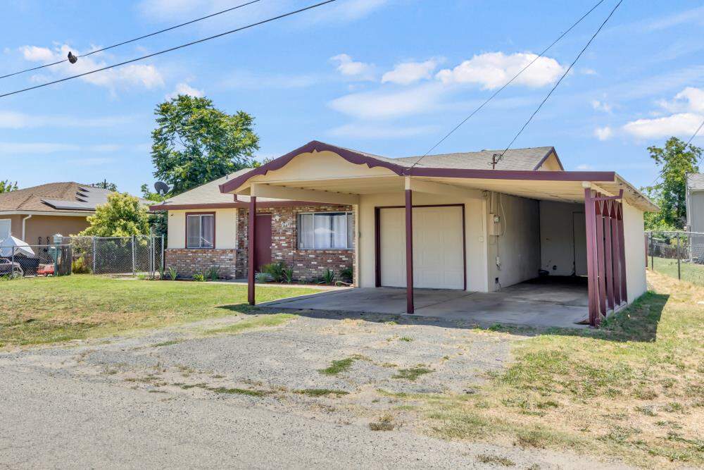 940 Elinor Avenue, Olivehurst, CA 95961