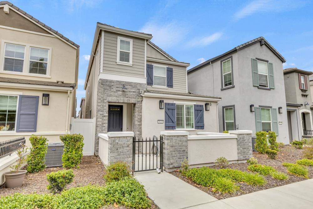 3125 Tanager Court, West Sacramento, CA 95691