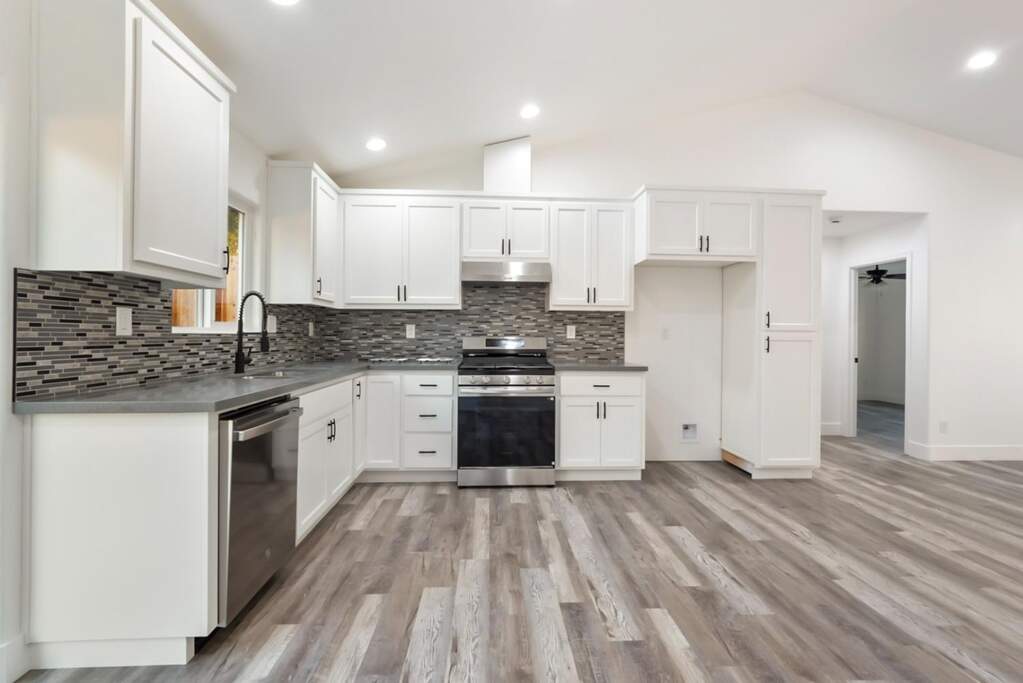 1007 Iroquois Court, Copperopolis, CA 95228