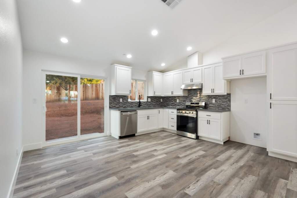1007 Iroquois Court, Copperopolis, CA 95228